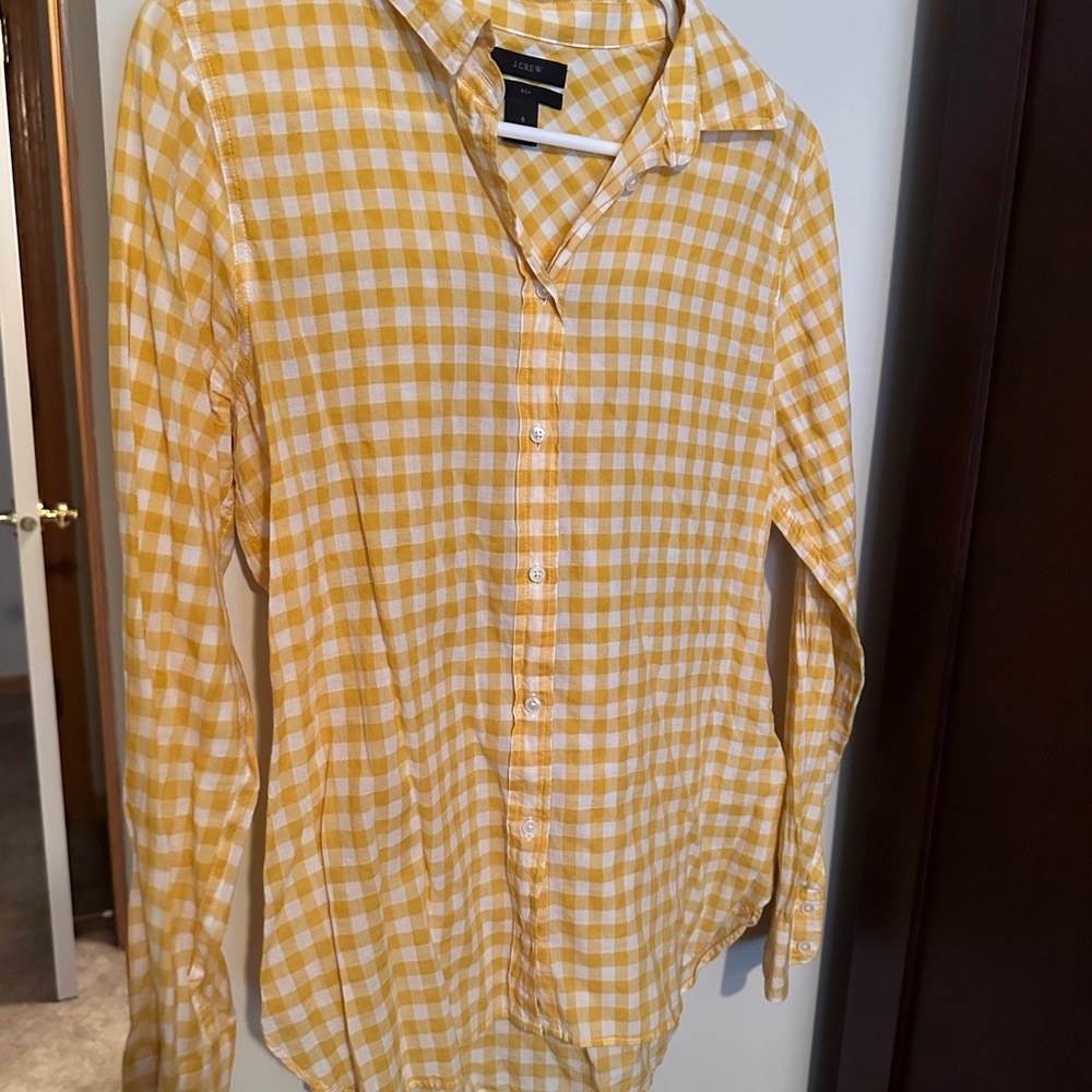 J. Crew Yellow gingham Women’s Shirt size 6